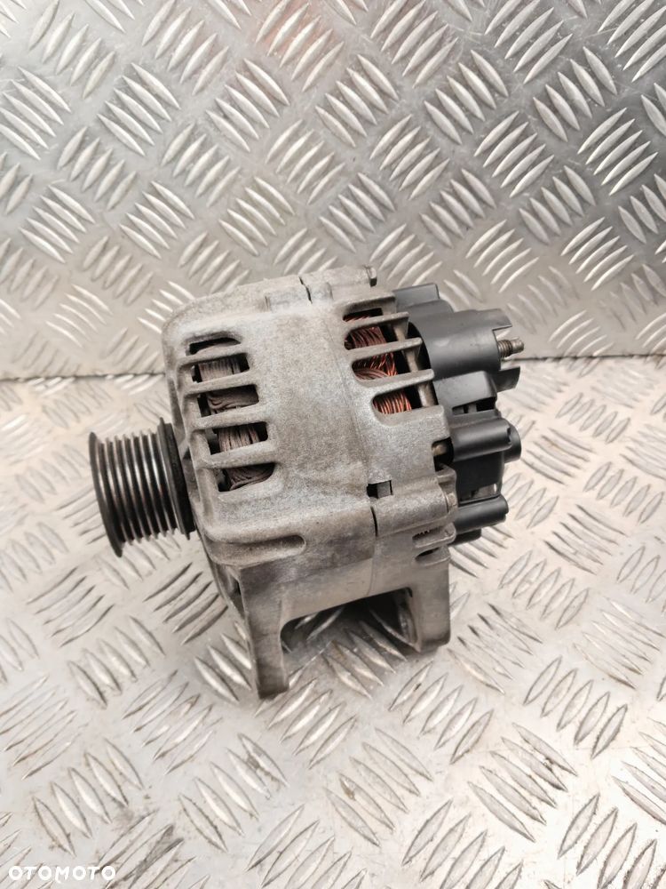 Alternator Valeo RENAULT Megane III Scenic III 08-16r. 1.9 DCI 130 KM 8200757870-A - 2