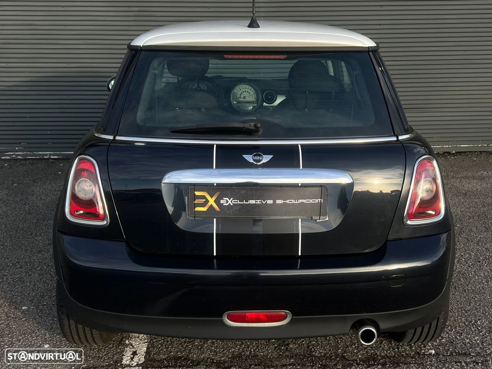 MINI 3 Portas Cooper D - 6