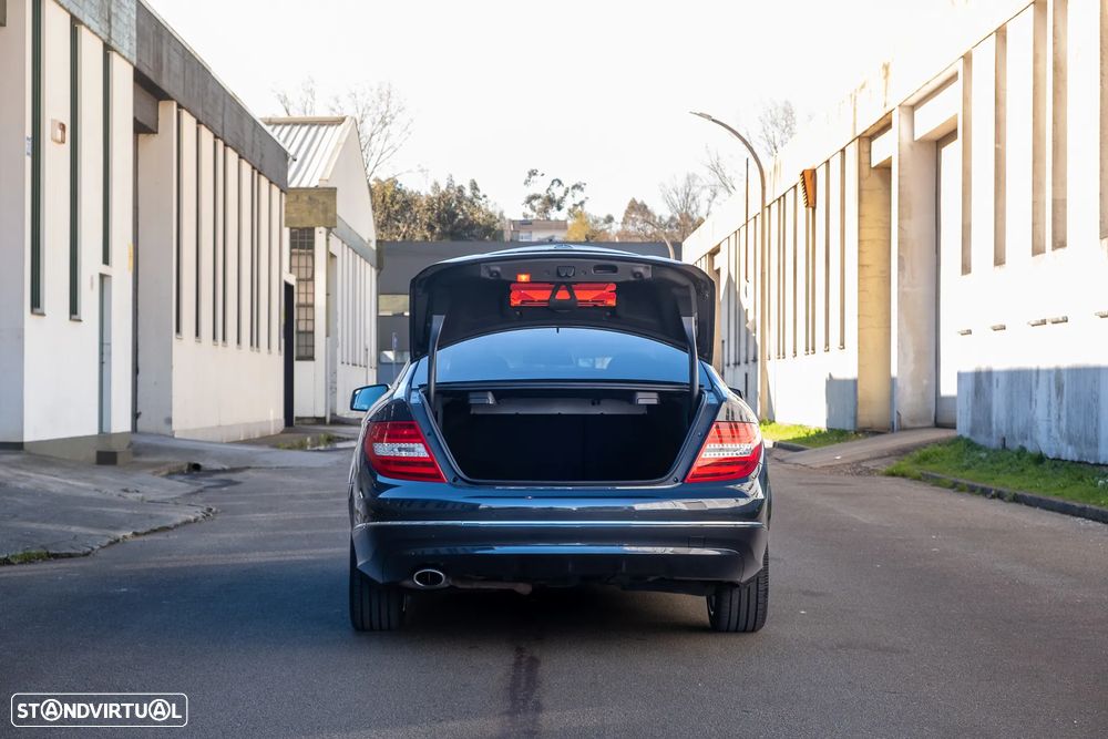 Mercedes-Benz C 220 - 7