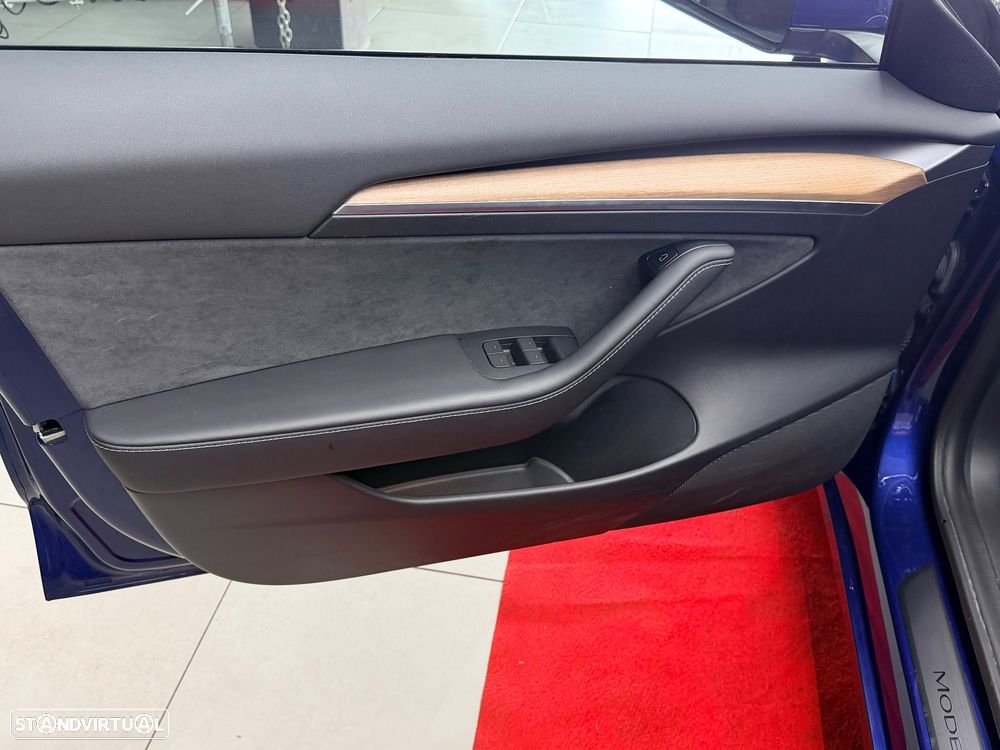 Tesla Model 3 Long Range Tração Integral - 14