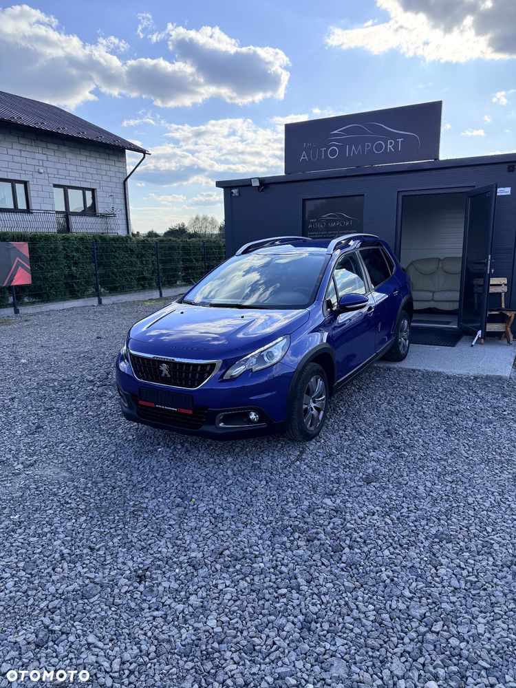 Peugeot 2008 BlueHDi 100 STOP & START Signature - 1