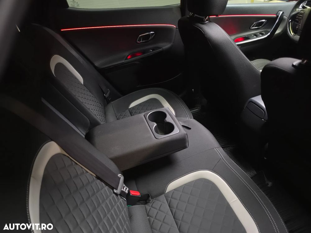 Kia Ceed 1.6 CRDi 136 ISG GT Line - 29