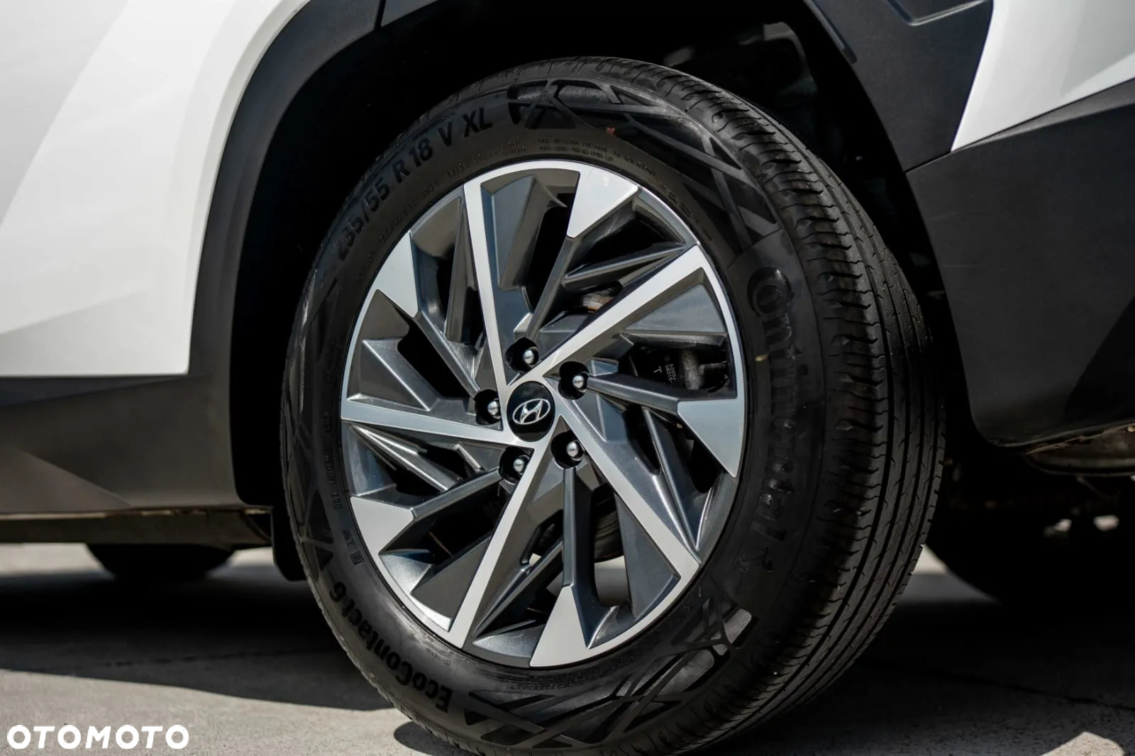 Hyundai Tucson - 13