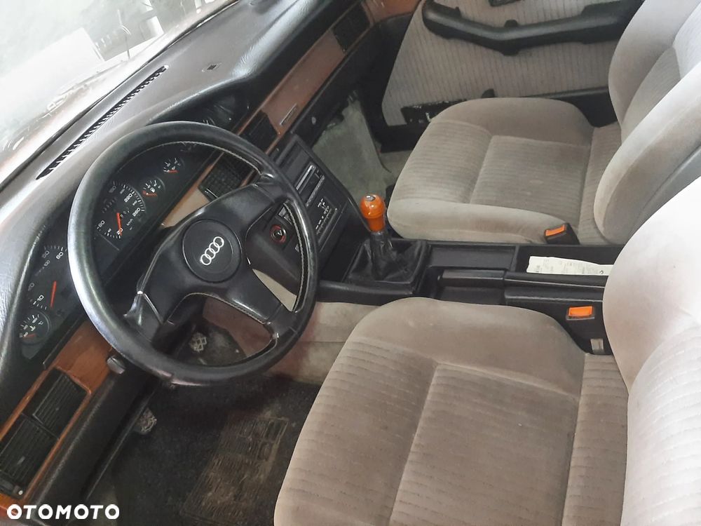 Audi 200 2.2 Turbo - 6
