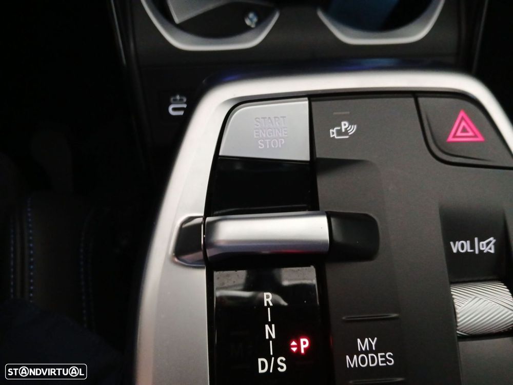 BMW x1 xDrive25e Pack Desportivo M - 23