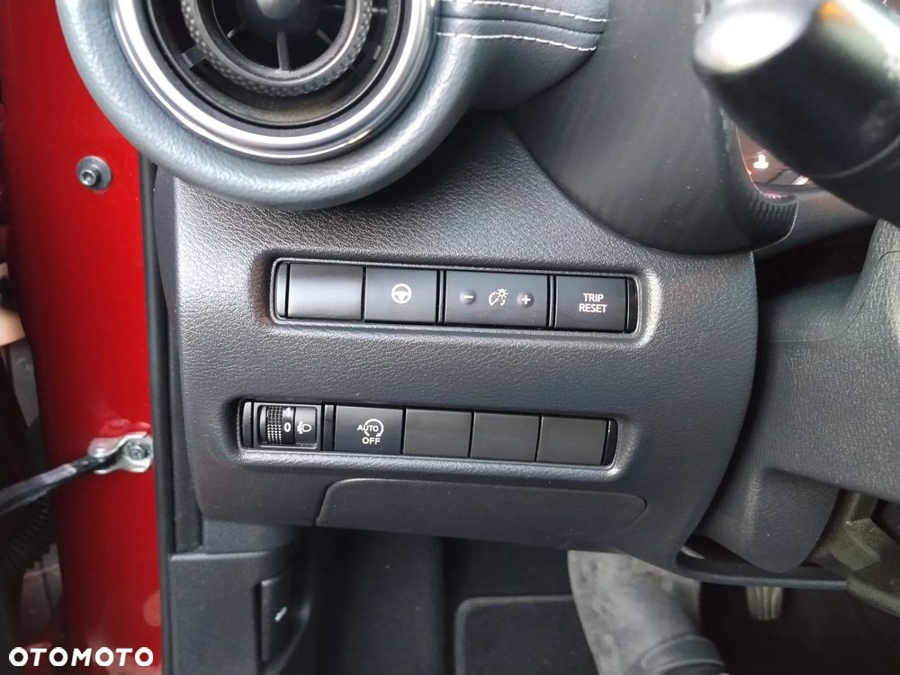 Nissan Juke DIG-T 117 DCT N-Connecta - 24