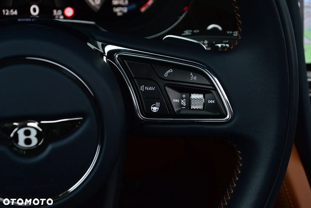 Bentley Bentayga V8 - 32