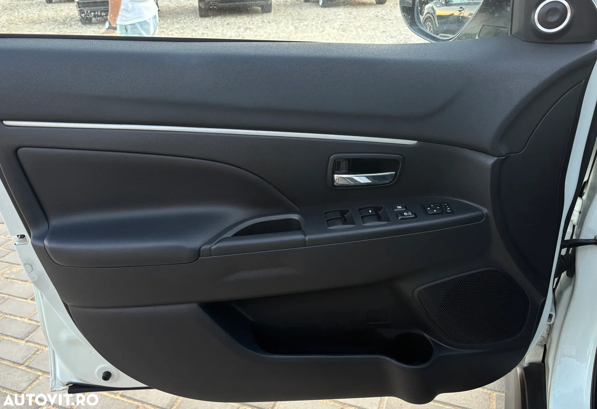 Mitsubishi ASX 1.8 DI-D 4WD Instyle - 9