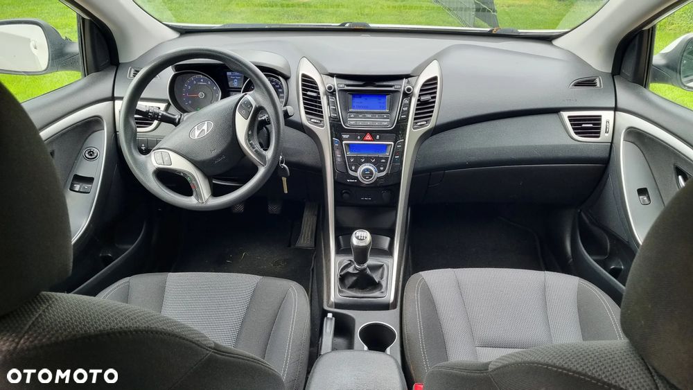 Hyundai i30 1.4 Intro Edition - 15