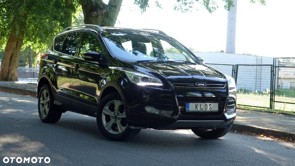 Ford Kuga 1.5 EcoBoost 2x4 Titanium - 39