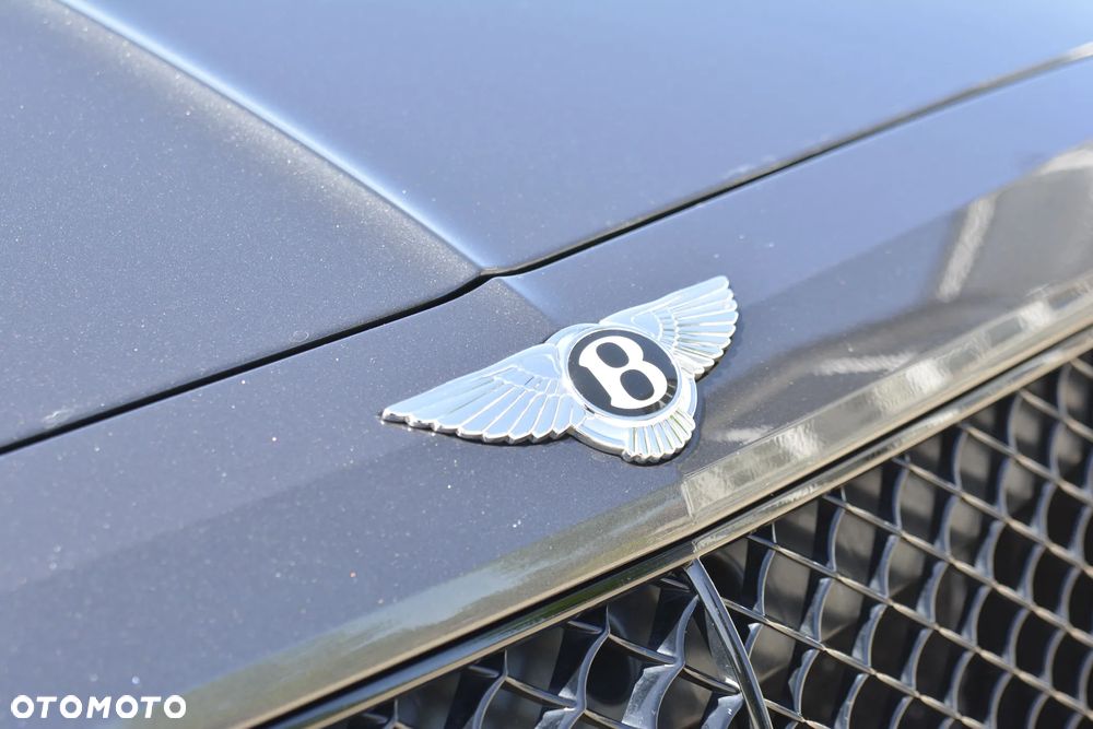 Bentley Bentayga - 12