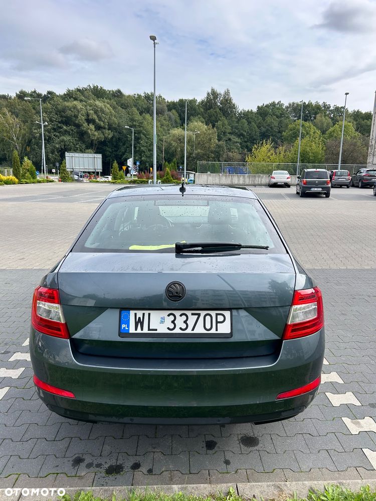 Skoda Octavia 2.0 TDI Style DSG - 5