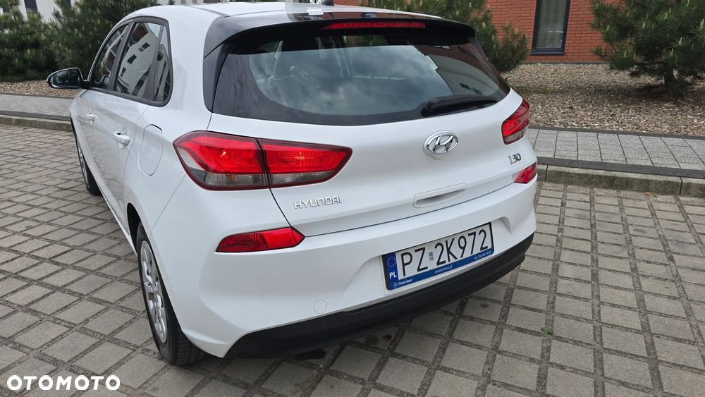 Hyundai i30 1.4 Comfort - 8