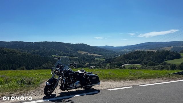 Harley-Davidson Touring Road King - 2