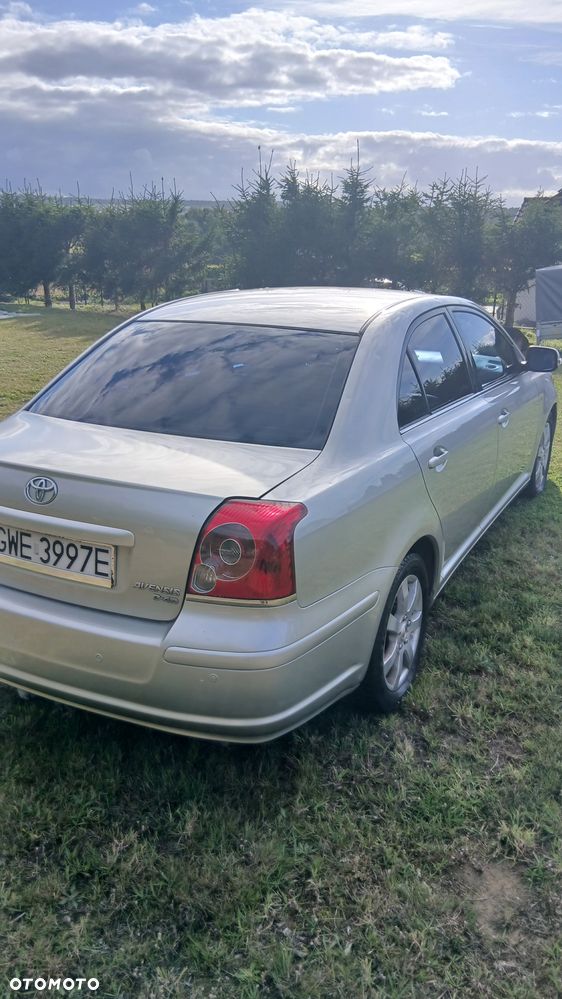 Toyota Avensis 2.2 D-4D Prestige Premium - 3