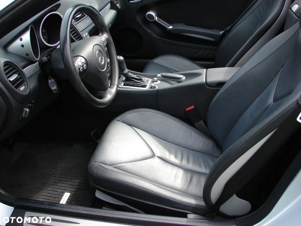 Mercedes-Benz SLK - 12