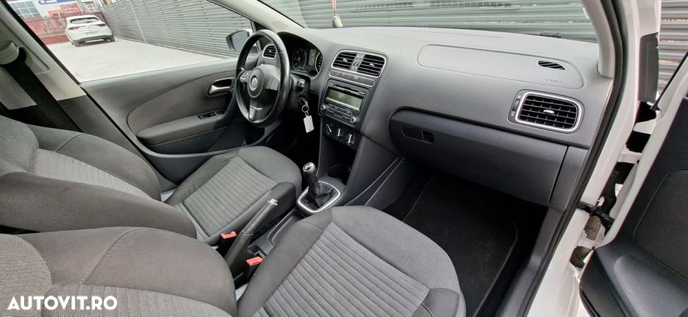 Volkswagen Polo - 6