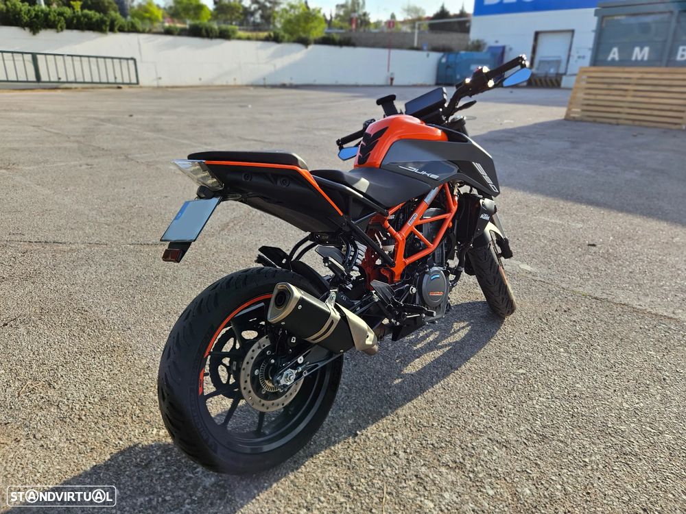KTM Duke 390 - 12