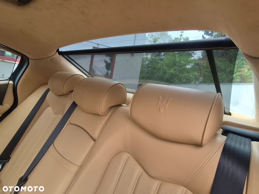 Maserati Quattroporte Standard - 24