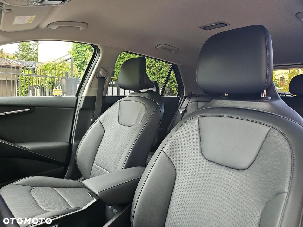 Kia Niro 64kWh XL - 10