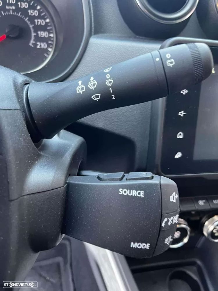 Dacia Duster 1.0 TCe Prestige - 8