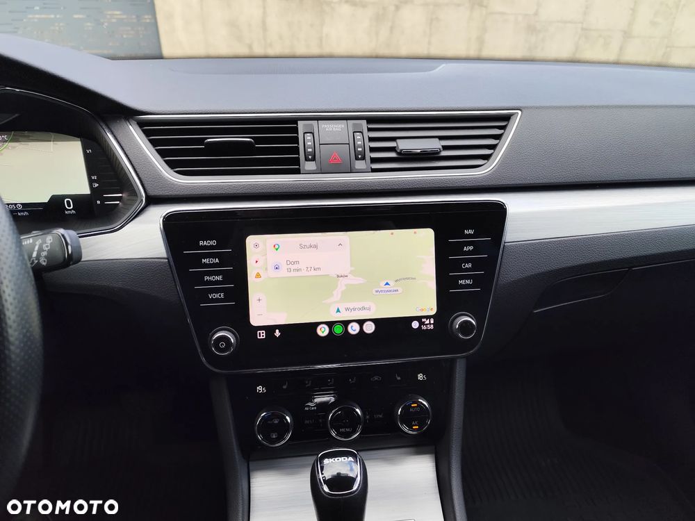 Skoda Superb 1.5 TSI Ambition DSG - 18
