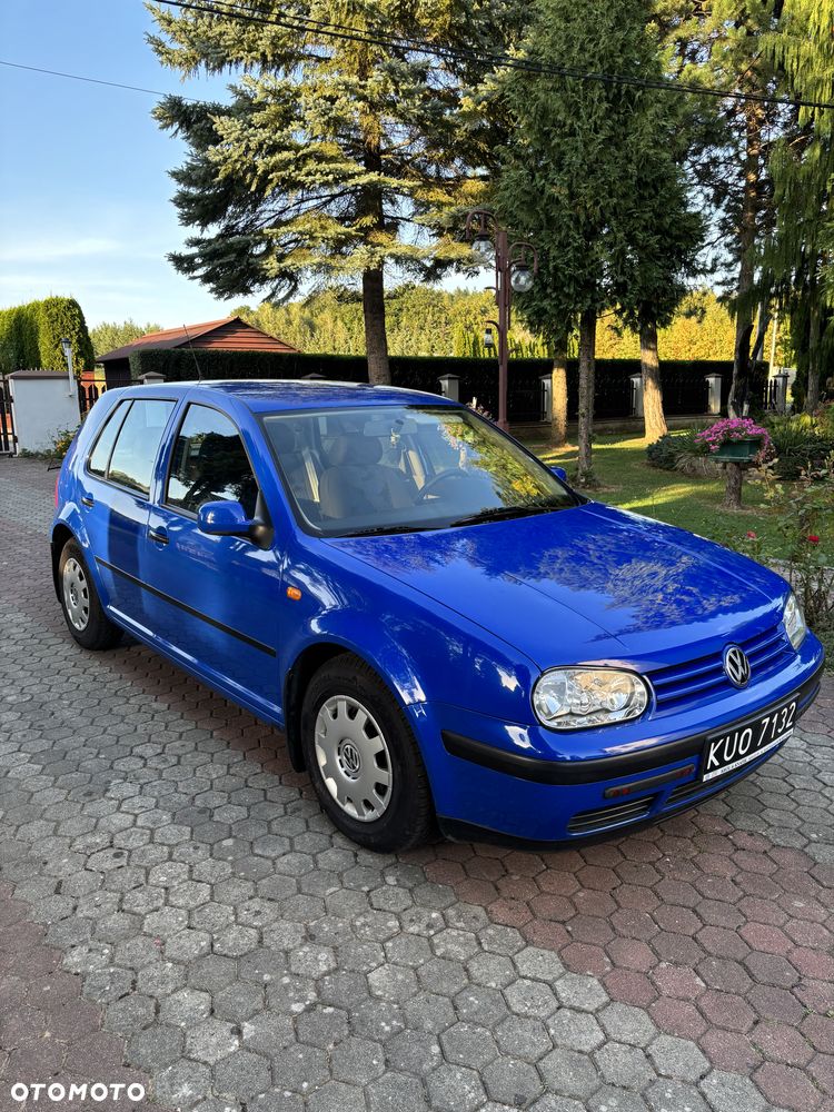 Volkswagen Golf 1.4 - 5