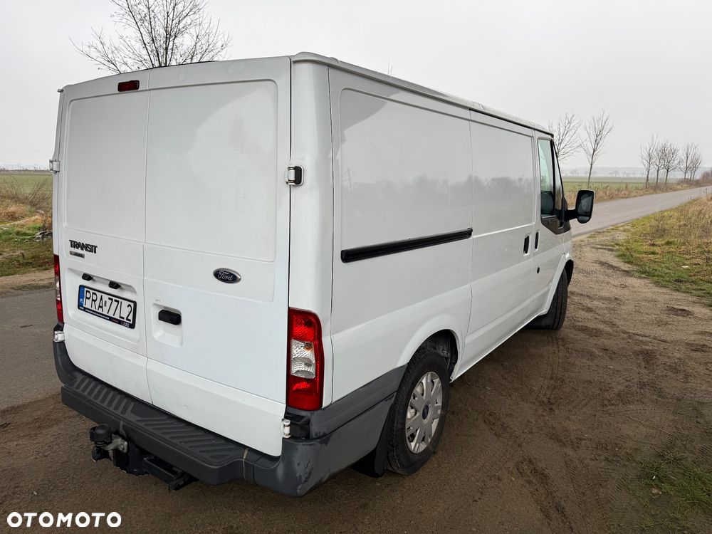 Ford Transit - 5