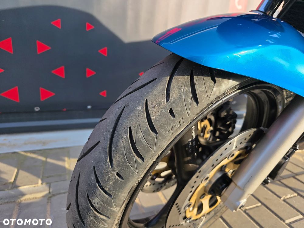 Suzuki Bandit - 24