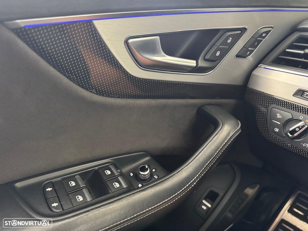 Audi SQ7 4.0 TDI V8 quattro Tiptronic 7L - 27