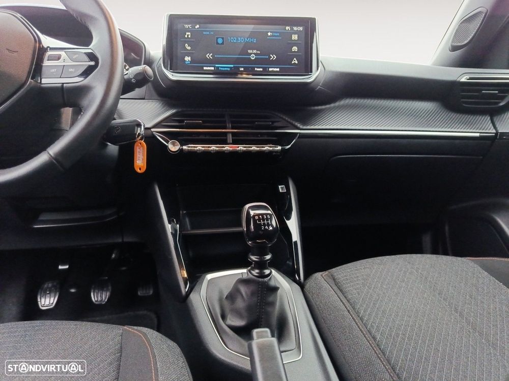 Peugeot 2008 1.2 PureTech Style - 11