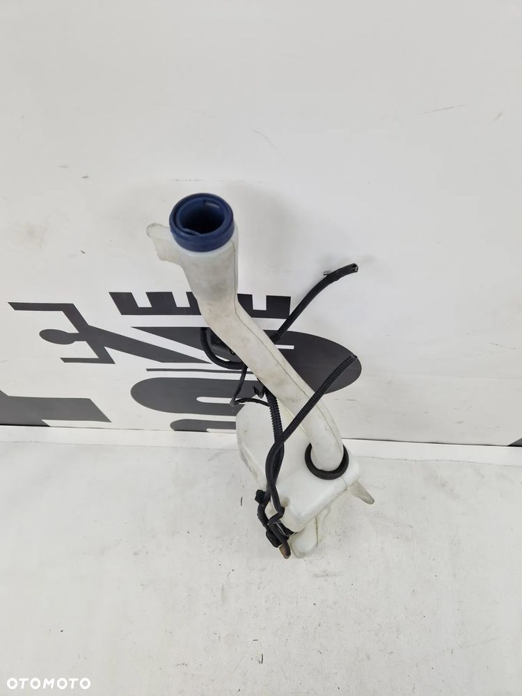 Zbiornik zbiorniczek spryskiwaczy Fiat Panda III od 2012 roku - 2