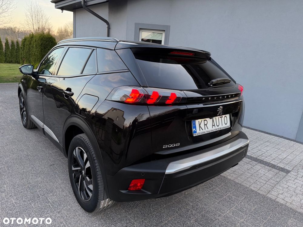 Peugeot 2008 1.5 BlueHDi Allure S&S - 4