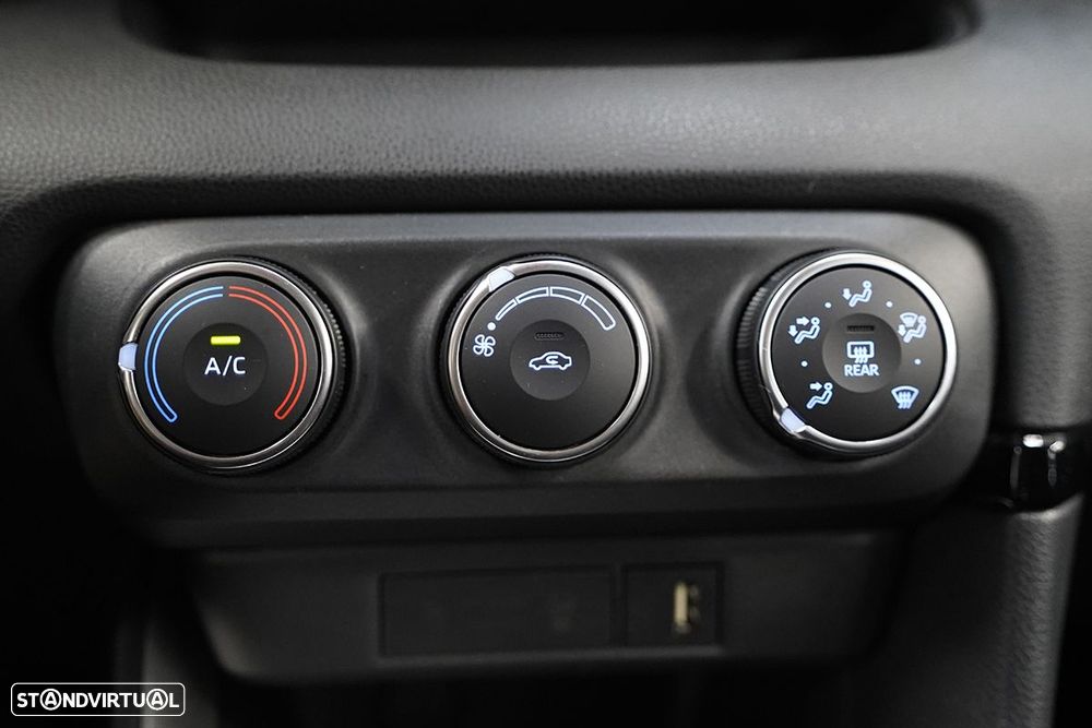 Toyota Yaris 1.0 VVT-i Comfort Plus - 12