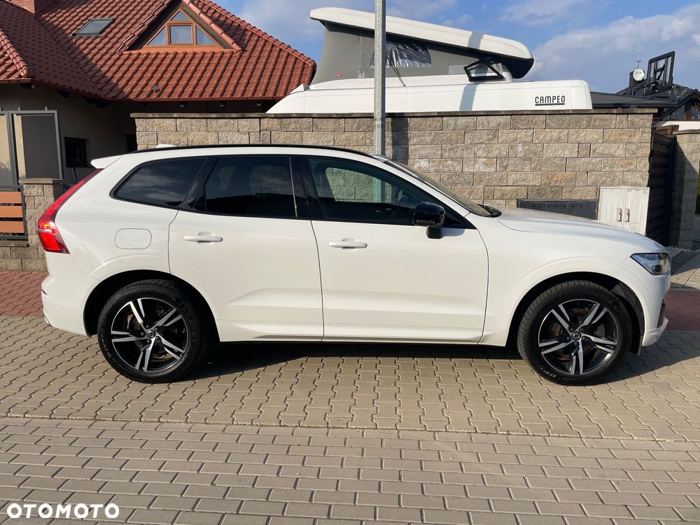 Volvo XC 60 B5 D AWD R-Design - 3