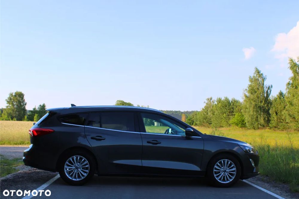 Ford Focus 1.5 EcoBlue Titanium - 6