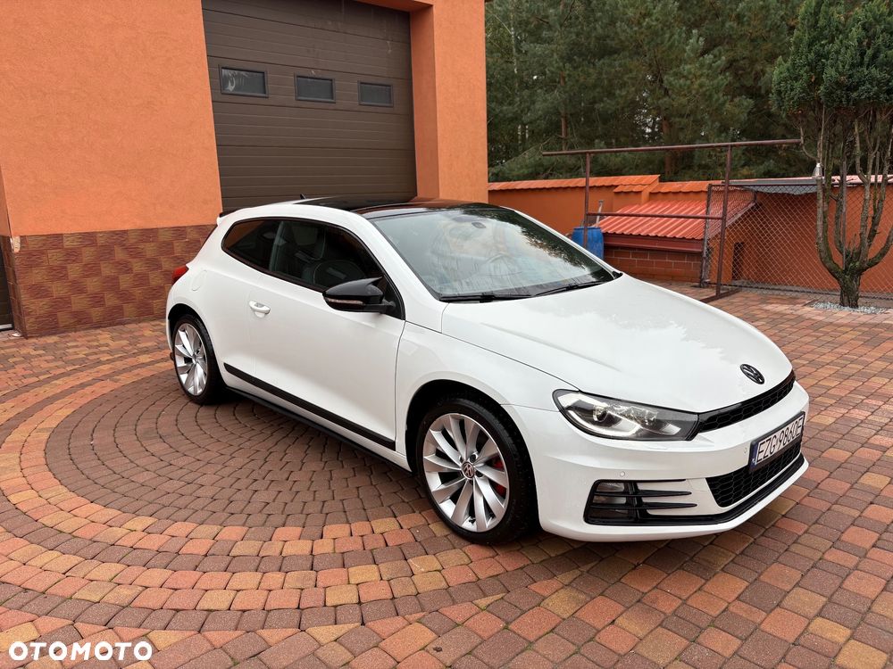 Volkswagen Scirocco 2.0 TDI (Blue Motion Technologie) - 8