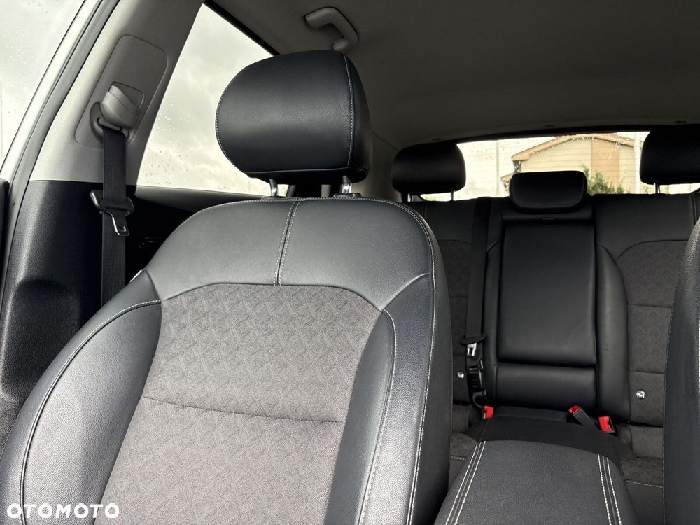 Kia Niro 1.6 GDI Hybrid L - 15