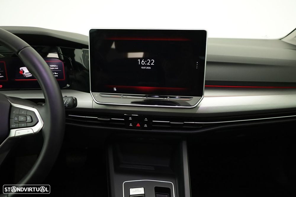 VW Golf 1.5 TSI e-Hybrid Life DSG - 10