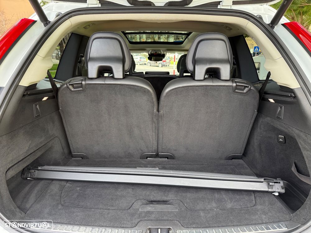 Volvo XC 90 2.0 D5 Inscription AWD - 57