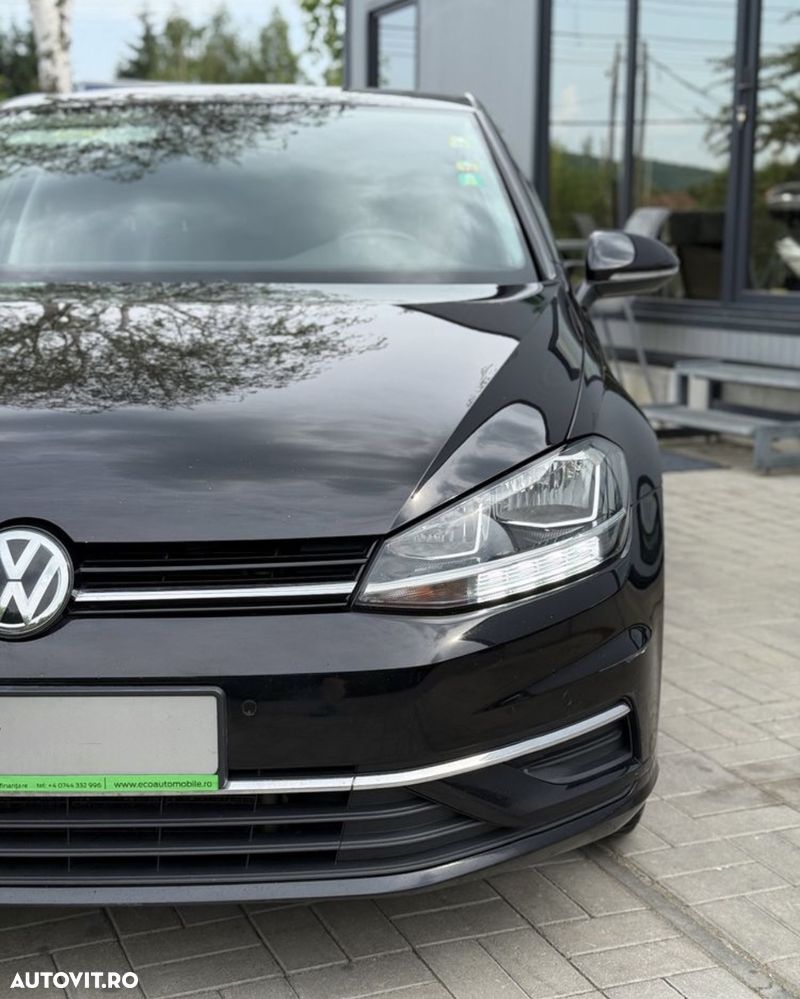 Volkswagen Golf - 16