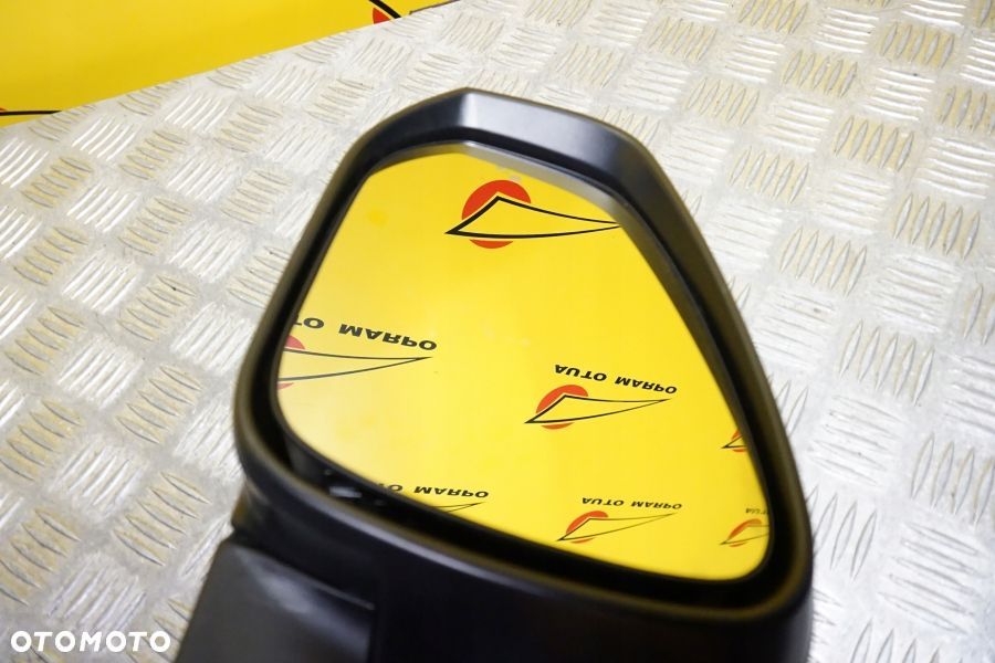 TOYOTA RAV 4 2013 2014 2015 - Lusterko Zewnętrzne Lewe 8 PIN USA - 8