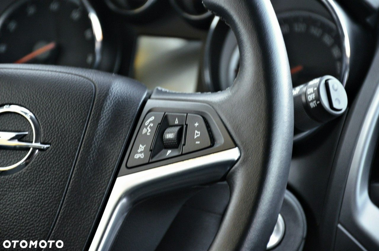 Opel Astra - 20