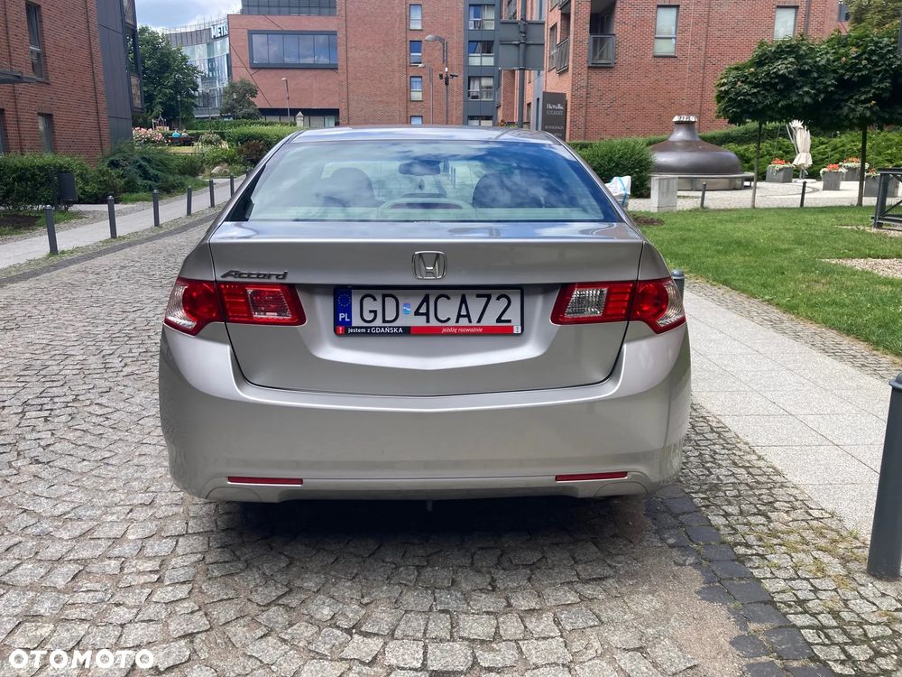 Honda Accord - 8