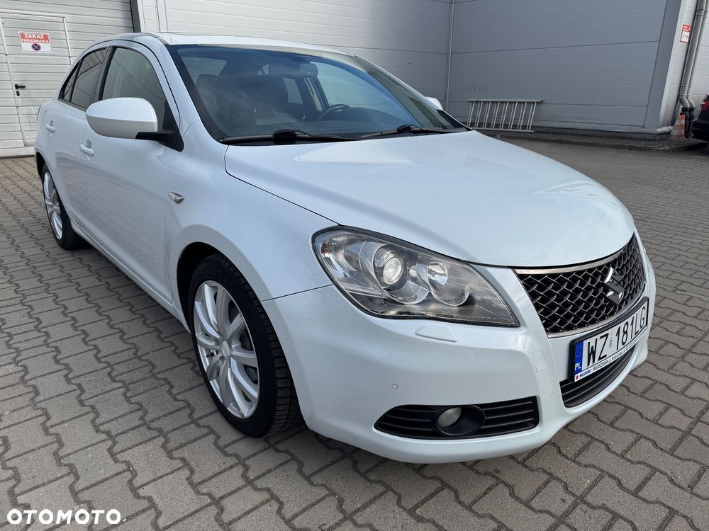 Suzuki Kizashi 2.4 Sport 4WD CVT - 7