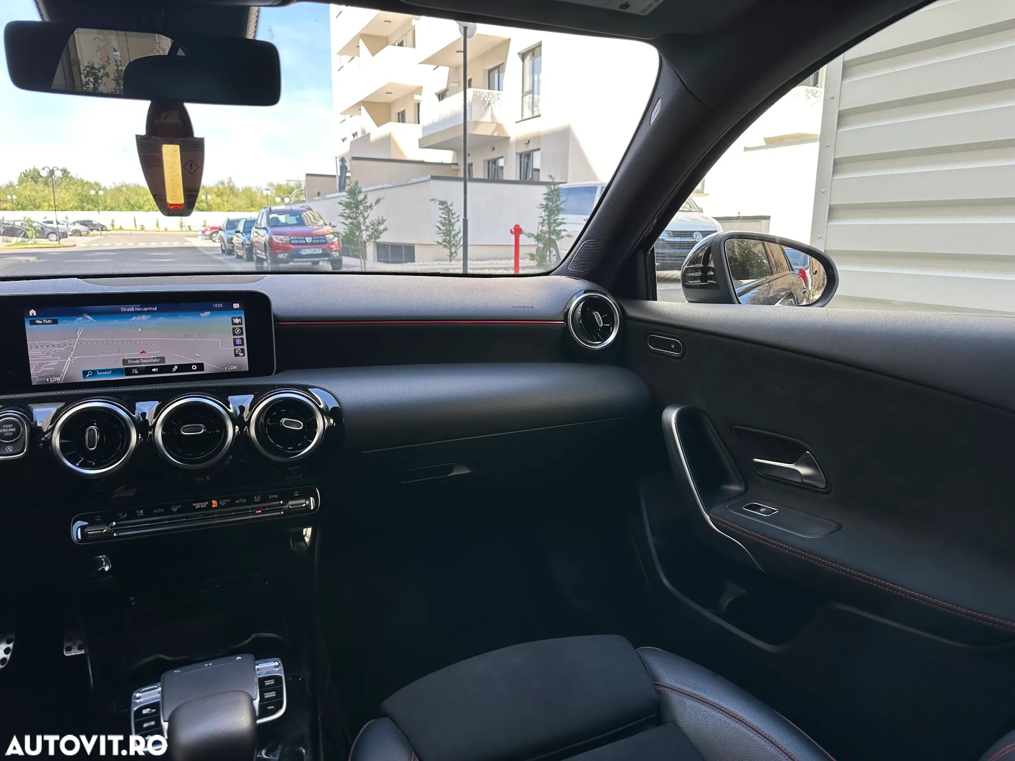 Mercedes-Benz A - 14