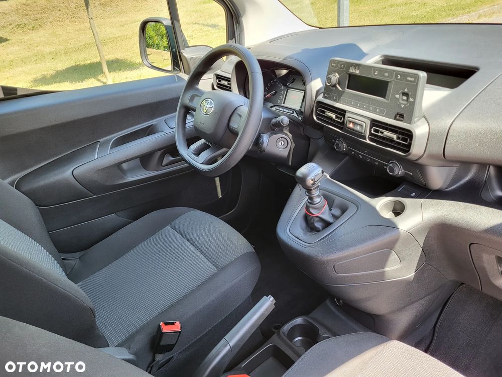 Toyota Proace City Verso 1.2 Turbo L1 Combi - 15