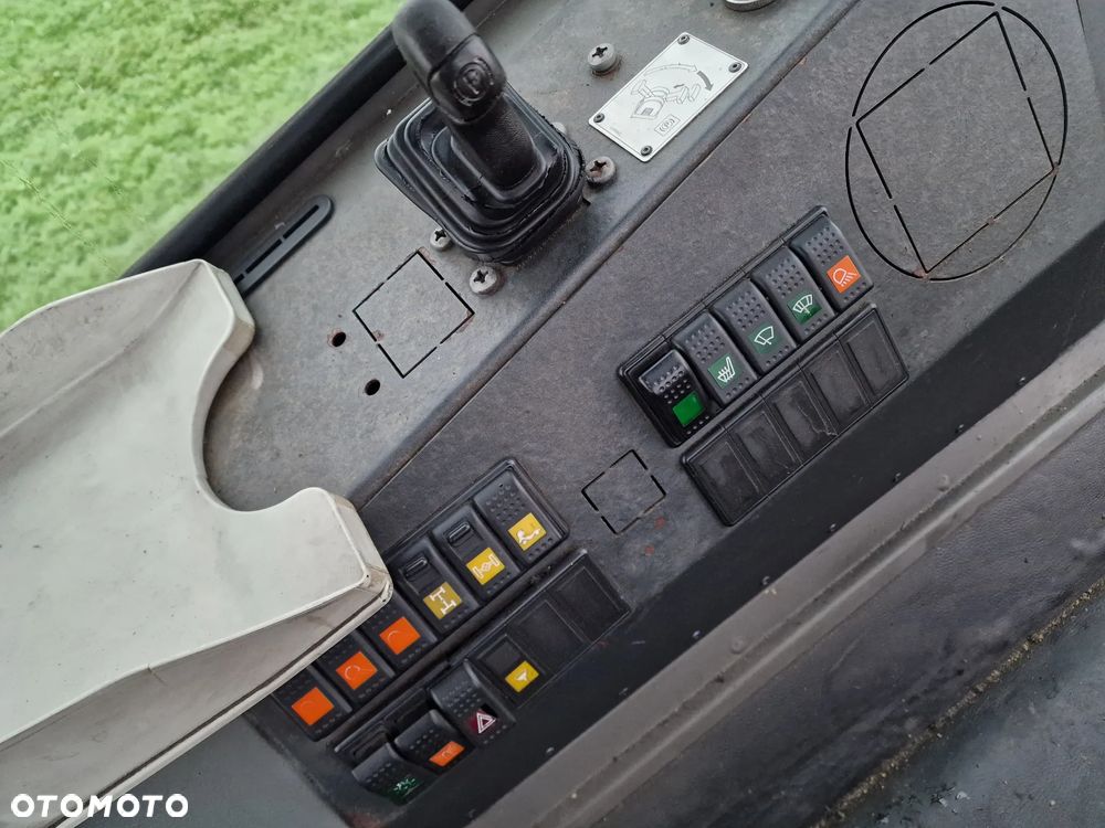 Terberg RT222 - CIĄGNIK TERMINALOWY - ZADBANY - 19