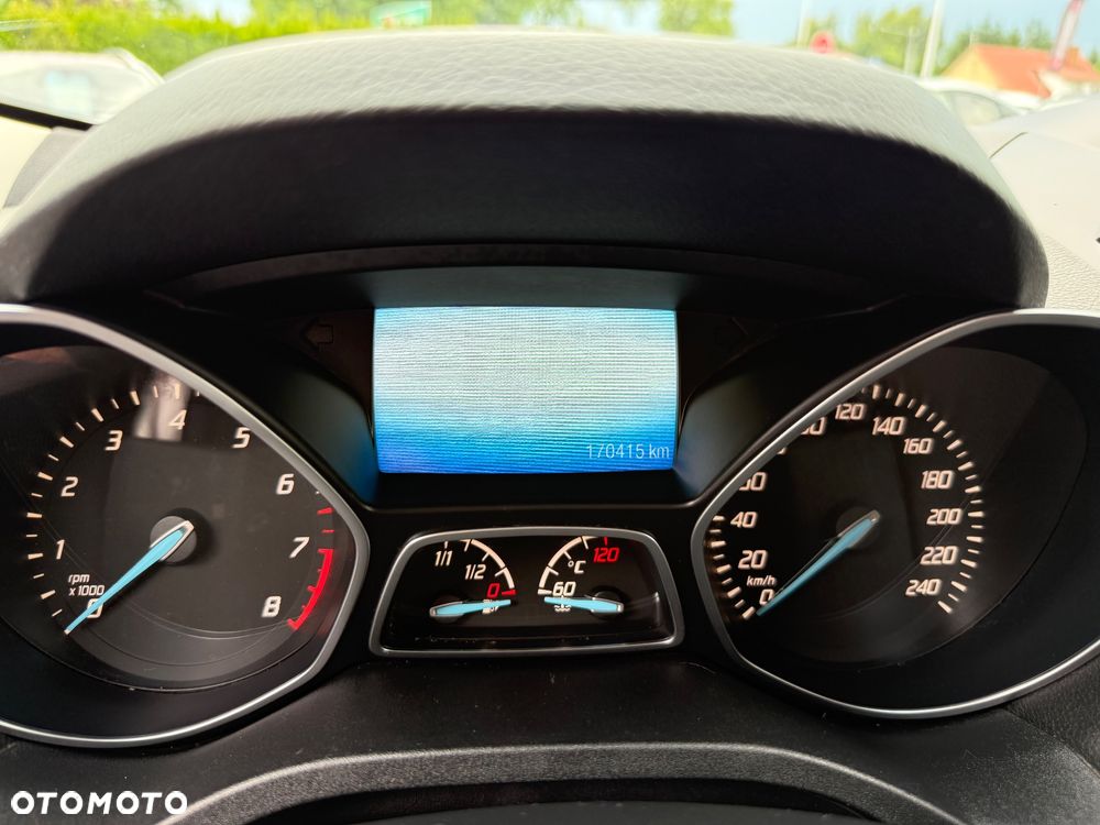 Ford Kuga - 9
