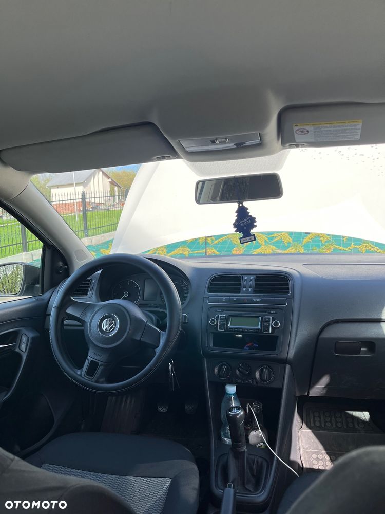 Volkswagen Polo - 10